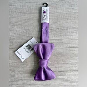 Tayion Collection Men's Purple Solid Tie